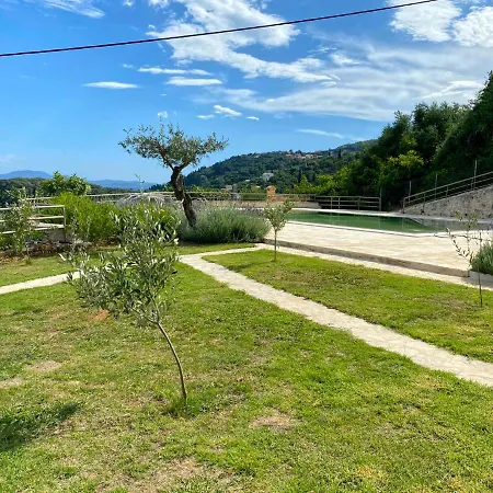 Paleopetres K-six - Premium - - Casa de Férias *