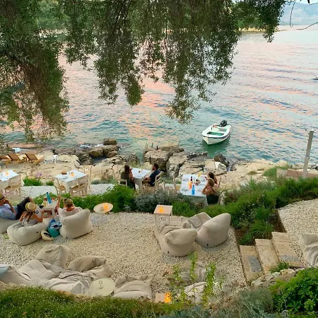 Casa de Férias Paleopetres K-six - Premium - - *